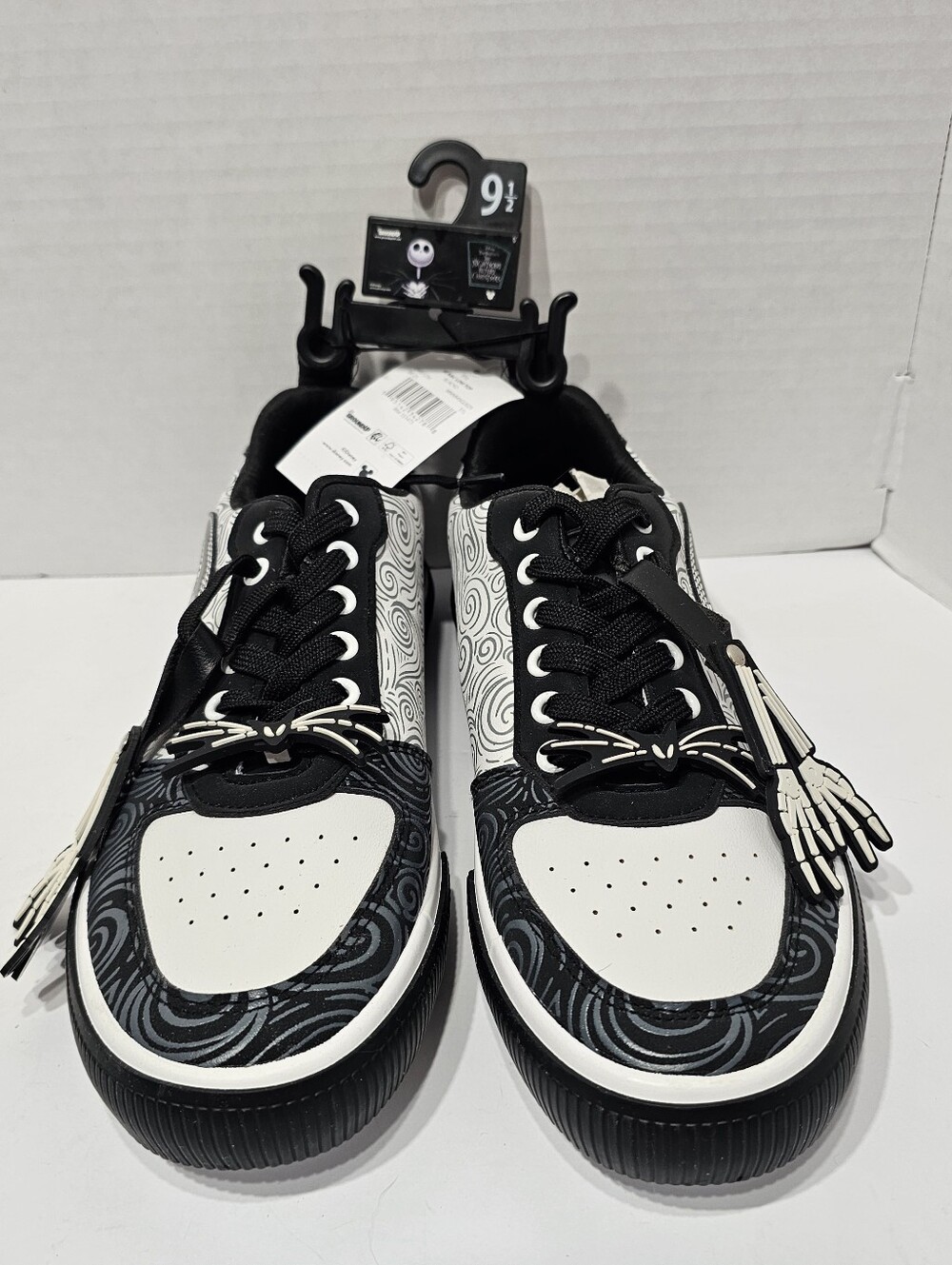 Disney Ground Up Nightmare Before Christmas Men's Sneakers NWT
